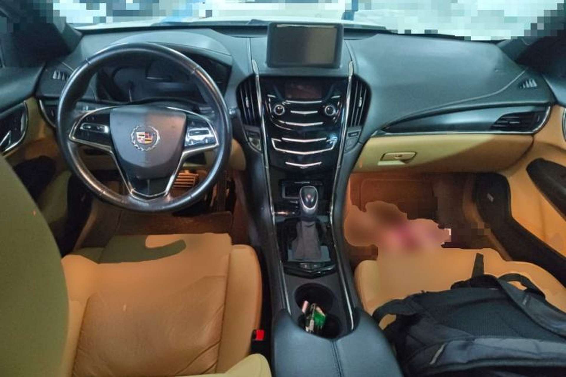 Used Cadillac ATS 2014 28T Comfort Version Center Console