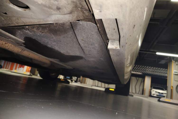 Used Cadillac ATS 2014 28T Comfort Version Chassis Front Left