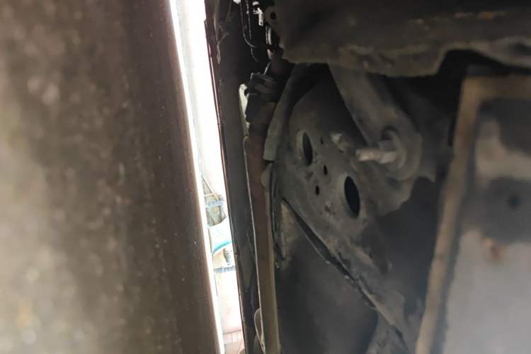 Used Cadillac ATS 2014 28T Comfort Version Chassis Front Left