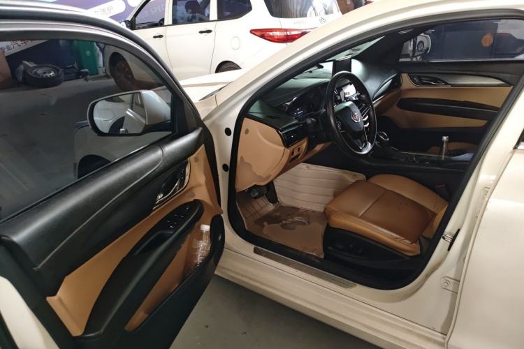 Used Cadillac ATS 2014 28T Comfort Version Driver Seat