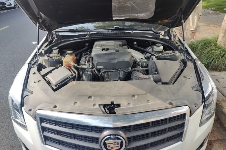 Used Cadillac ATS 2014 28T Comfort Version Engine Bay