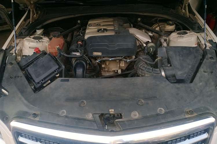Used Cadillac ATS 2014 28T Leading Model Engine Bay