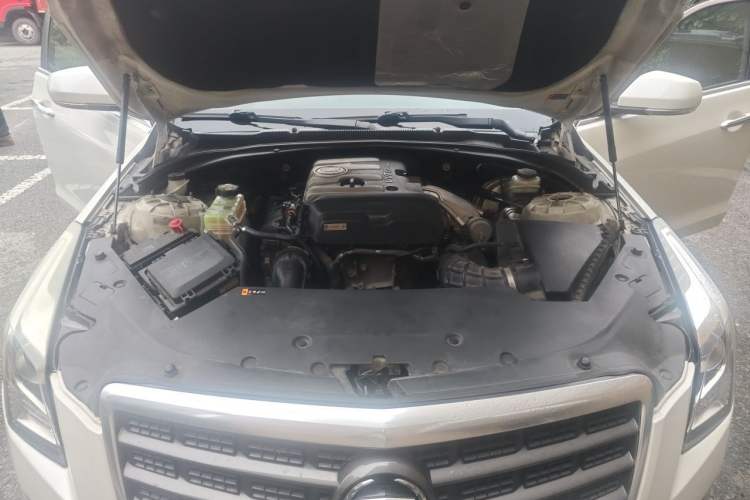 Used Cadillac ATS 2014 28T Elite Edition Engine Bay