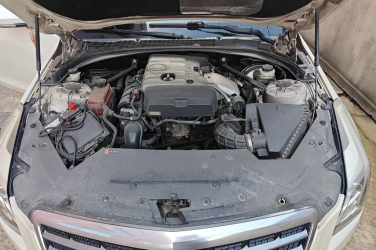 Used Cadillac ATS 2014 28T Comfort Version Engine Bay