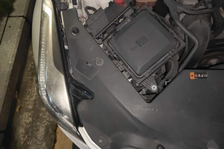 Used Cadillac ATS 2014 28T Leading Model Engine Bay Right
