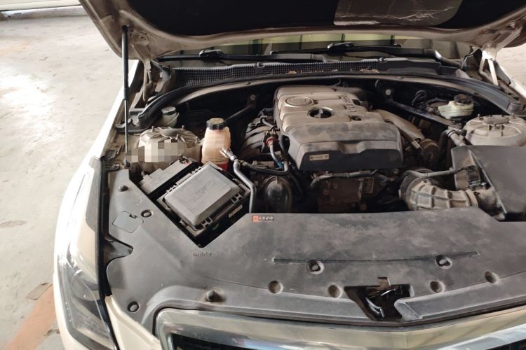 Used Cadillac ATS 2014 28T Comfort Version Engine Bay Right
