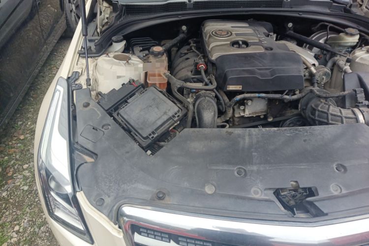 Used Cadillac ATS 2014 28T Comfort Version Engine Bay Right