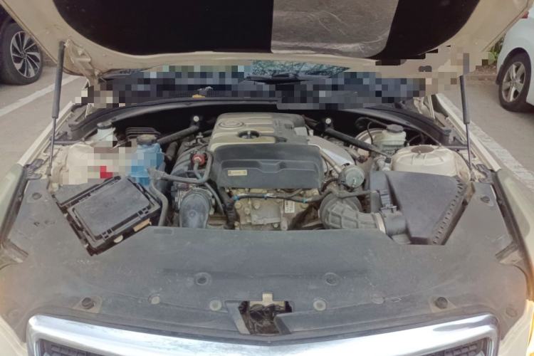Used Cadillac ATS 2014 28T Comfort Version Engine Bay