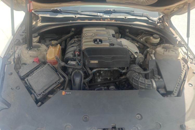Used Cadillac ATS 2014 28T Comfort Version Engine Bay