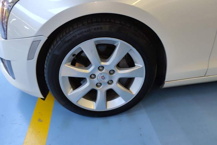 Used Cadillac ATS 2014 28T Comfort Version Exterior 4