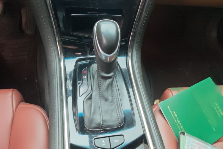 Used Cadillac ATS 2014 28T Elite Edition Gear Lever