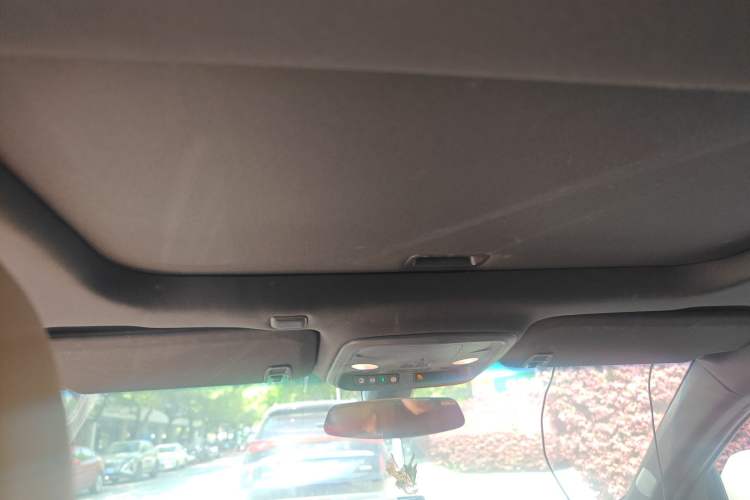 Used Cadillac ATS 2014 28T Comfort Version Headliner