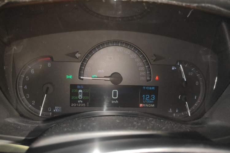 Used Cadillac ATS 2014 28T Leading Model Instrument Cluster
