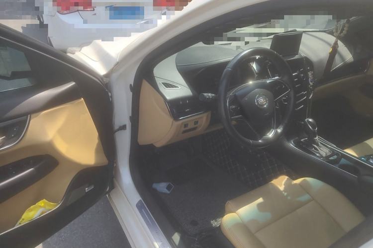 Used Cadillac ATS 2014 28T Comfort Version Interior 3