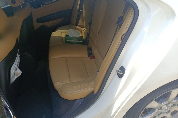 Used Cadillac ATS 2014 28T Luxury Model Interior 4