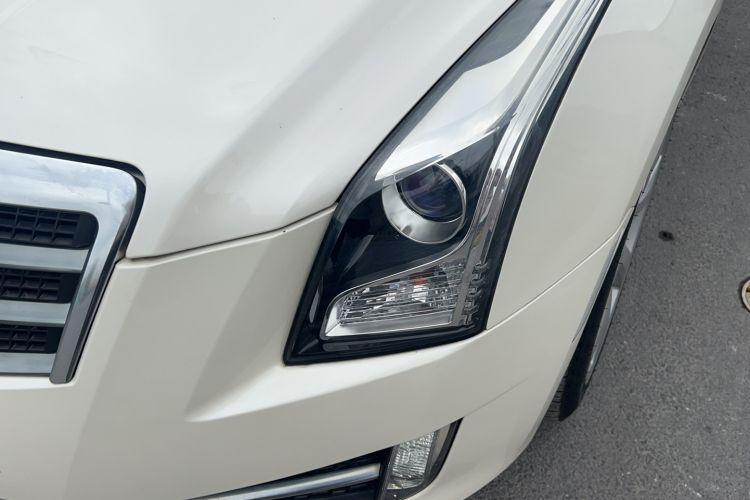 Used Cadillac ATS 2014 28T Comfort Version Left Front Headlight