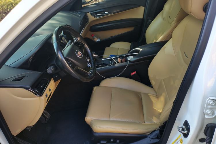 Used Cadillac ATS 2014 28T Comfort Version Left Front Seat