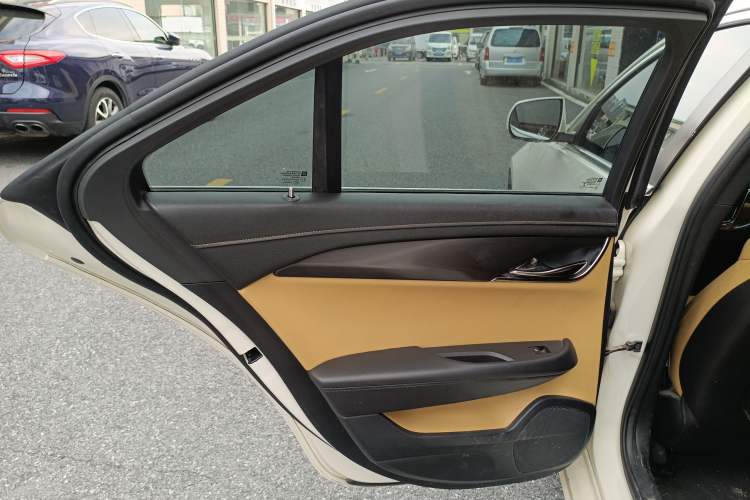 Used Cadillac ATS 2014 28T Comfort Version Left Rear Door Interior