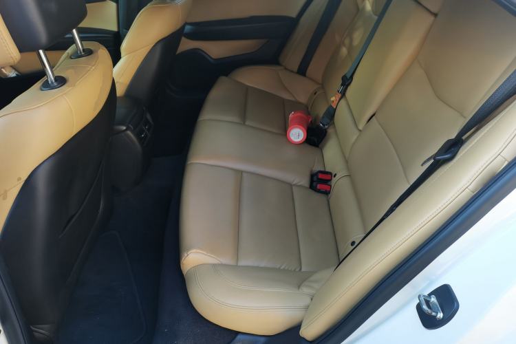 Used Cadillac ATS 2014 28T Comfort Version Left Rear Seat