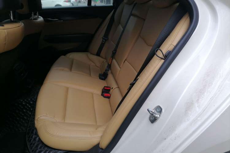 Used Cadillac ATS 2014 28T Comfort Version Left Rear Seat