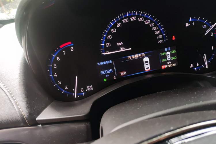 Used Cadillac ATS 2014 28T Elite Edition Odometer Close Up