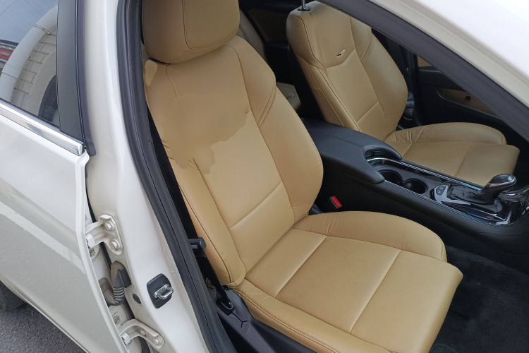 Used Cadillac ATS 2014 28T Comfort Version Right Front Seat