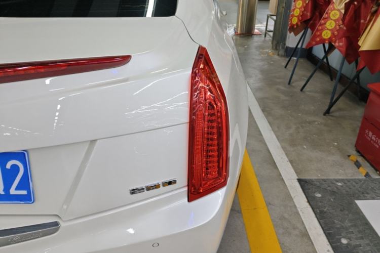 Used Cadillac ATS 2014 28T Comfort Version Right Rear Taillight