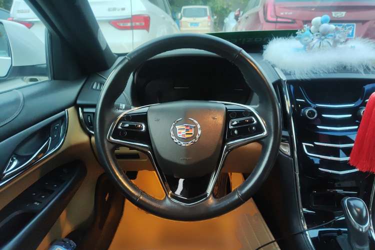 Used Cadillac ATS 2014 28T Comfort Version Steering Wheel