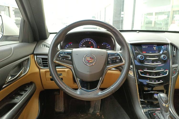 Used Cadillac ATS 2014 28T Comfort Version Steering Wheel