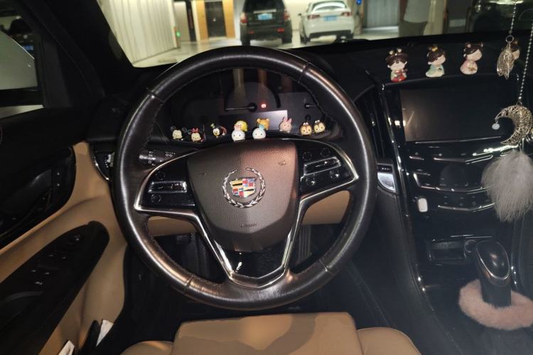 Used Cadillac ATS 2014 28T Comfort Version Steering Wheel