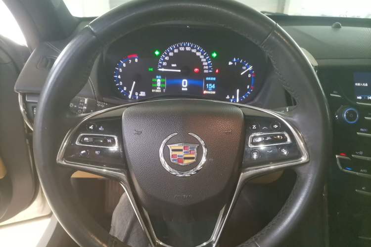 Used Cadillac ATS 2014 28T Comfort Version Steering Wheel