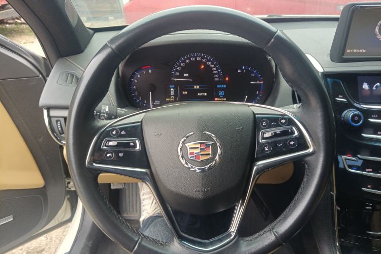 Used Cadillac ATS 2014 28T Comfort Version Steering Wheel