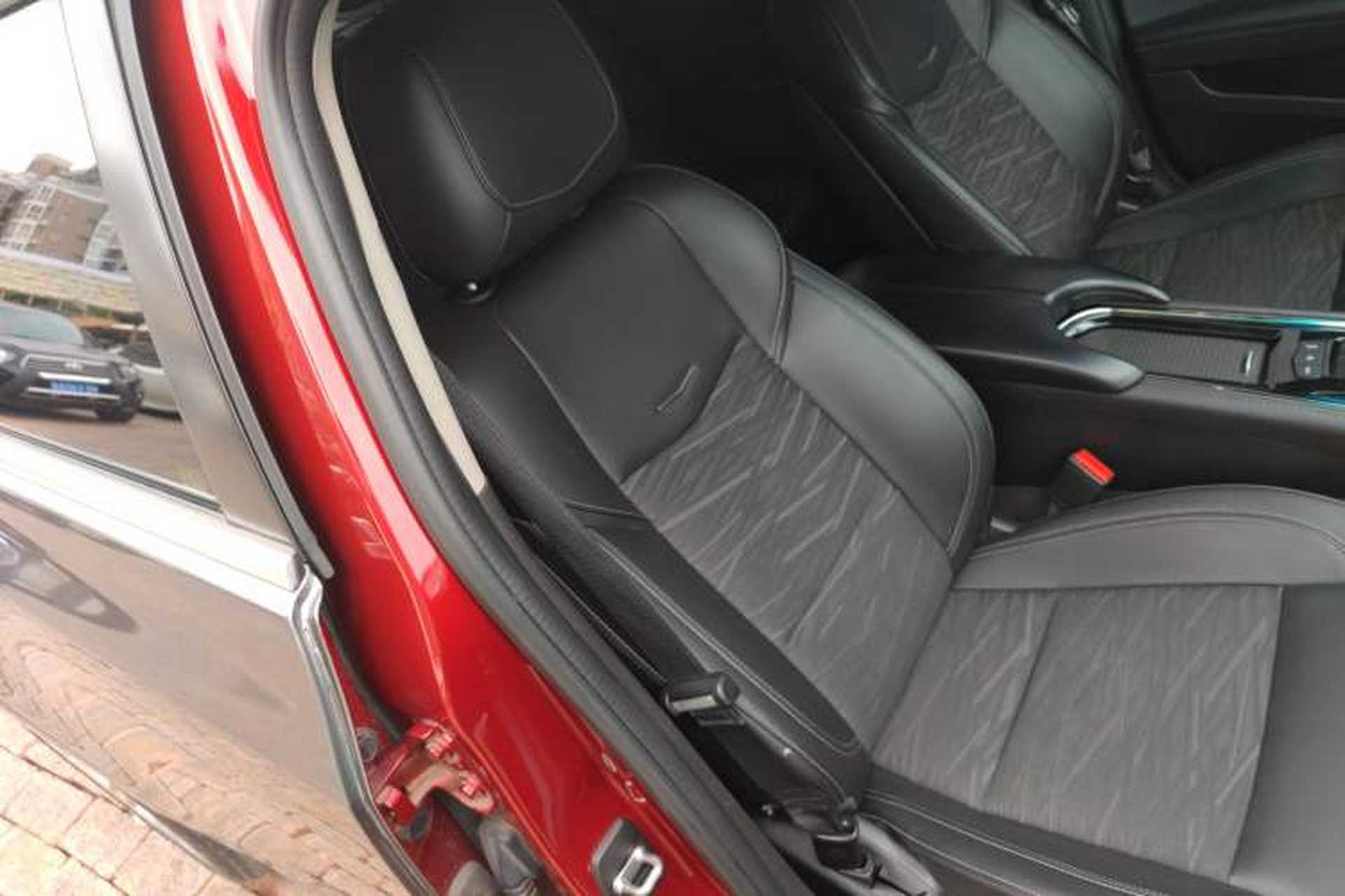 Used Cadillac ATS-L 2017 28T Tech Edition Right Front Seat