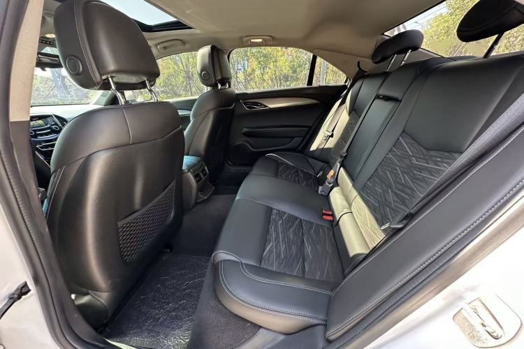 Used Cadillac ATS-L 2017 28T Tech Edition Interior 7