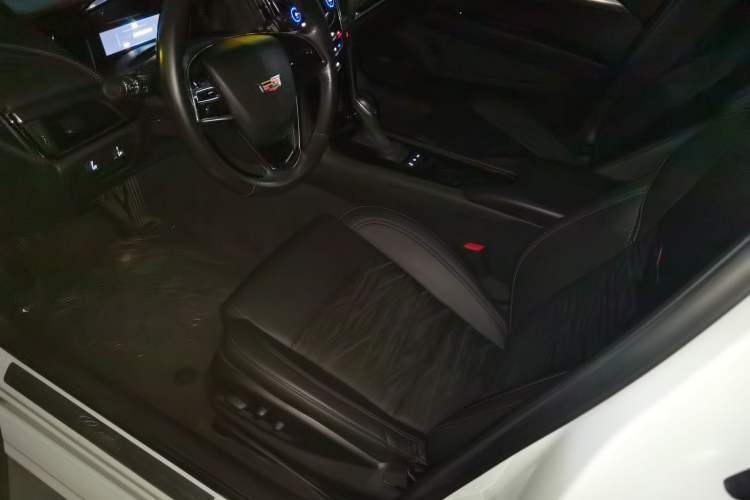 Used Cadillac ATS-L 2017 28T Tech Edition Left Front Seat