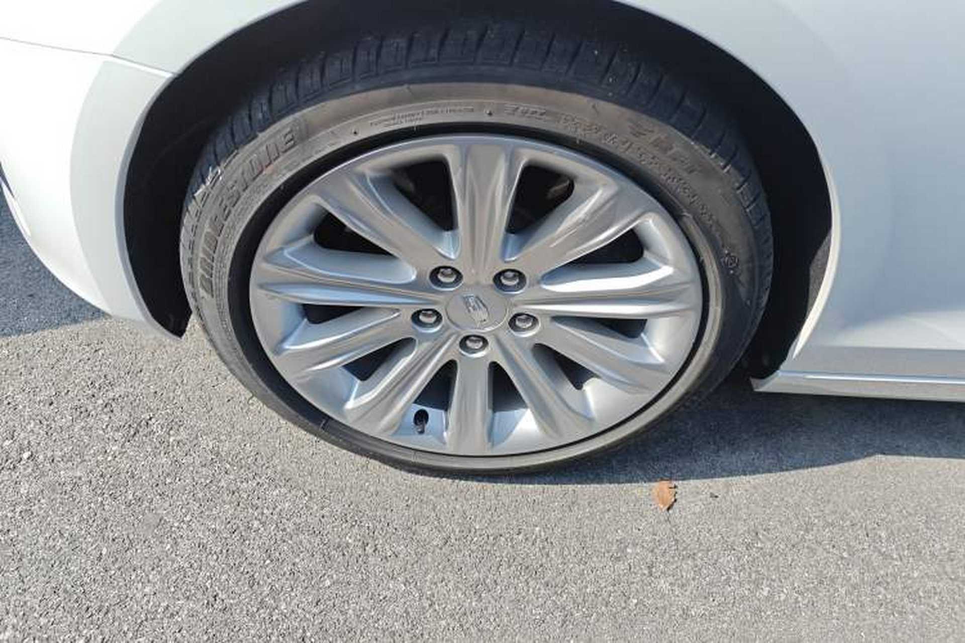 Used Cadillac ATS-L 2017 28T Fashion Edition Left Front Wheel Hub