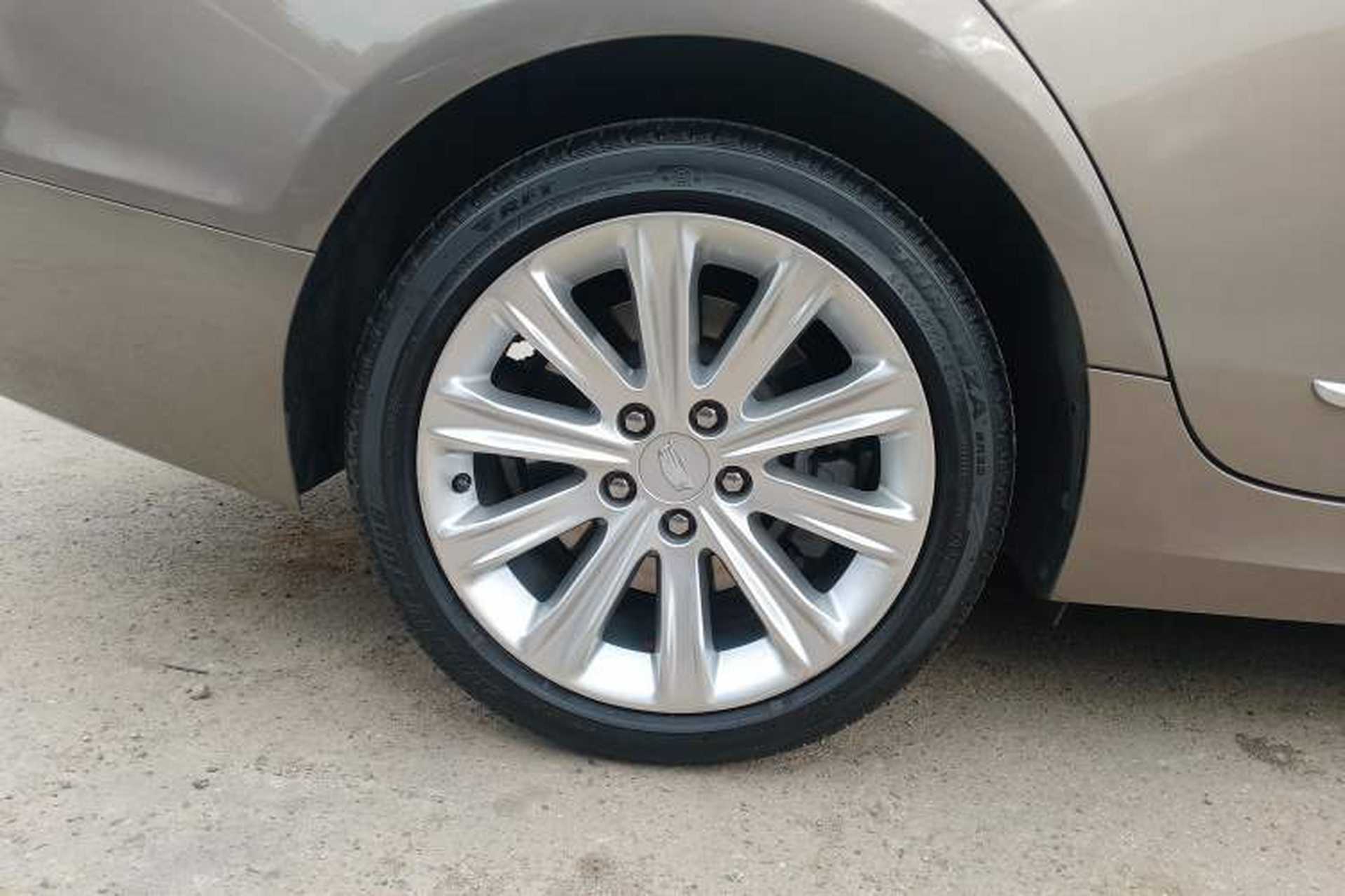 Used Cadillac ATS-L 2016 28T Fashion Edition Right Rear Wheel Hub