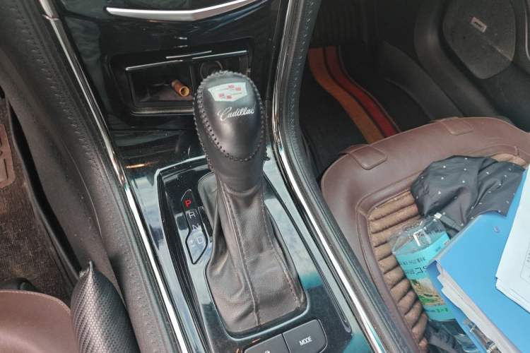 Used Cadillac ATS-L 2014 25T Fashion Edition Gear Lever