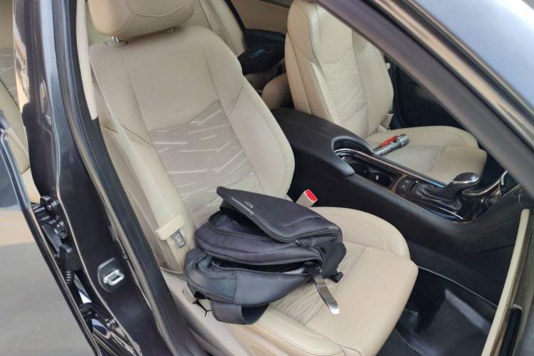 Used Cadillac ATS-L 2014 25T Comfort Model Right Front Seat