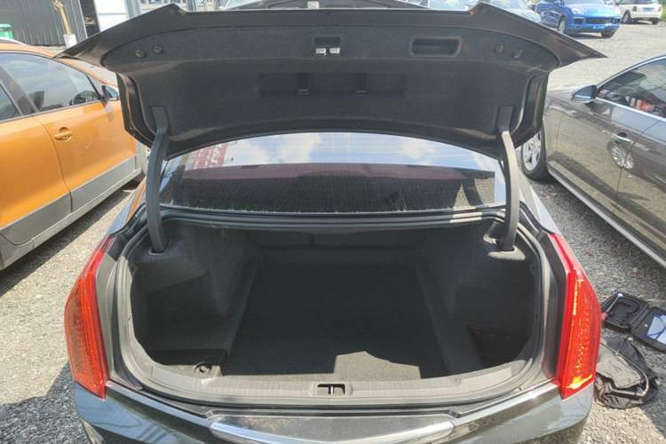 Used Cadillac ATS-L 2014 25T Fashion Edition Trunk