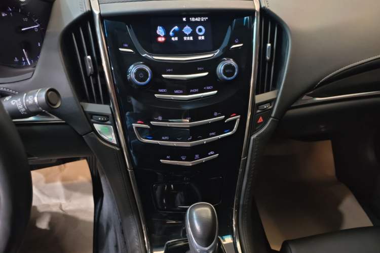 Used Cadillac ATS-L 2014 25T Comfort Model Audio And AC Panel