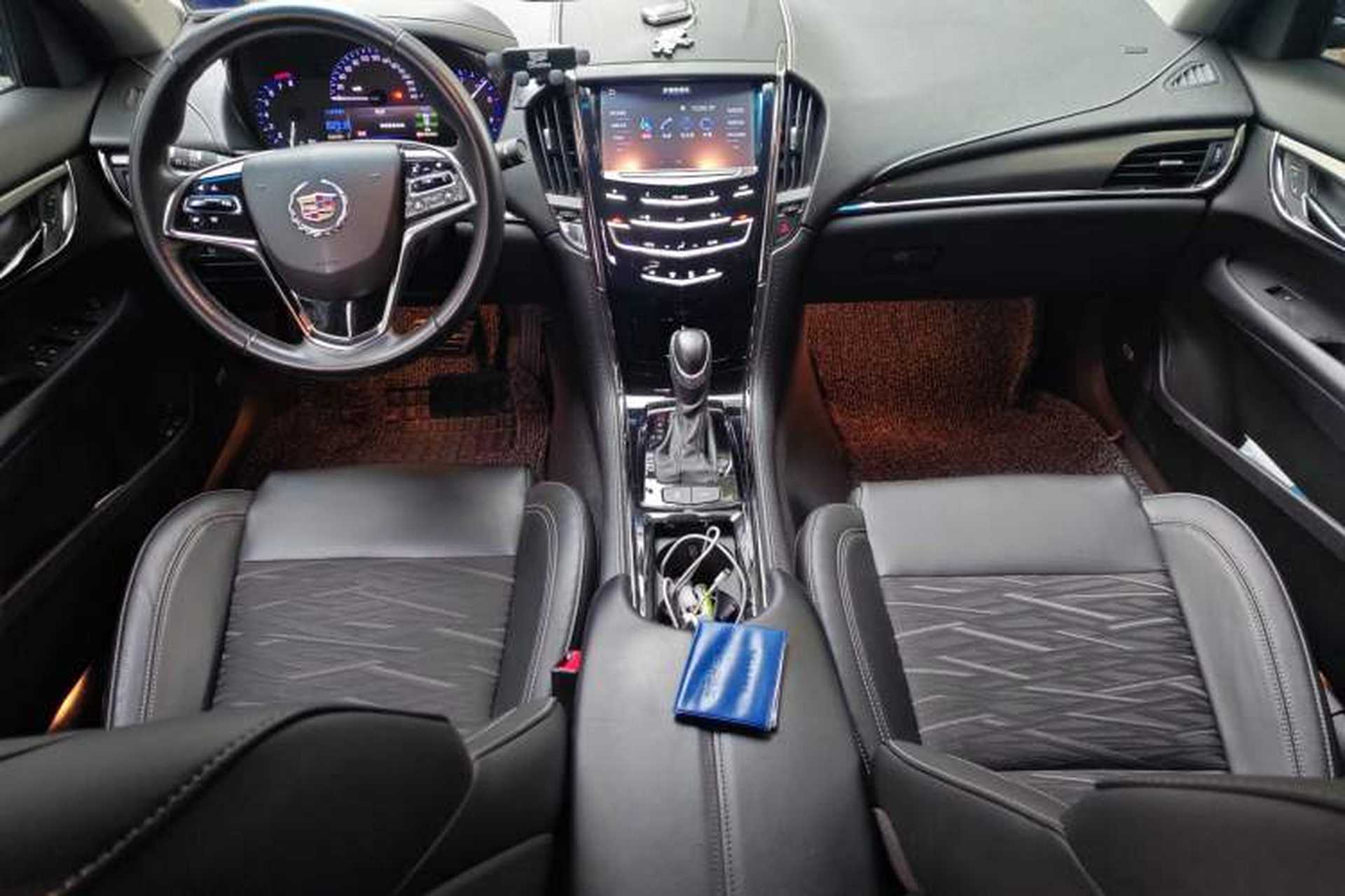 Used Cadillac ATS-L 2014 25T Comfort Model Center Console