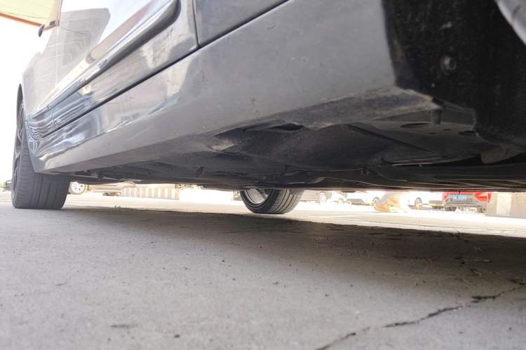 Used Cadillac ATS-L 2014 25T Comfort Model Chassis Front Right