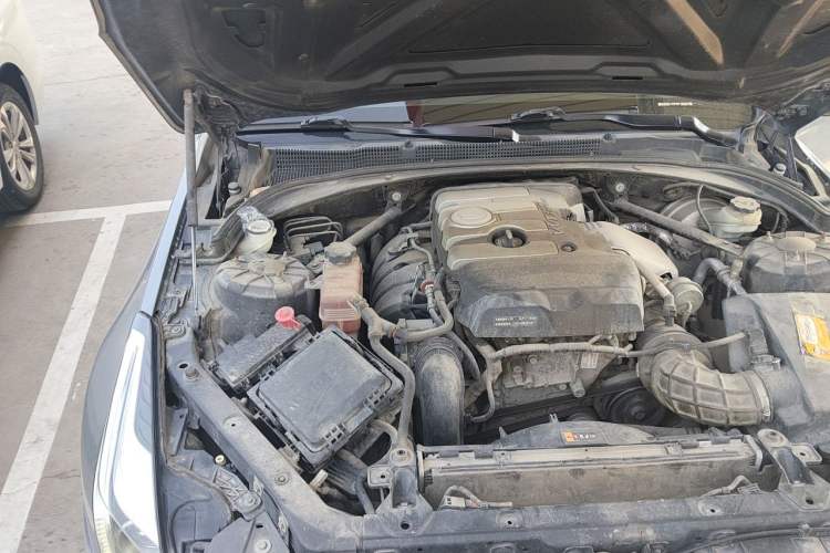 Used Cadillac ATS-L 2014 25T Comfort Model Engine Bay Right