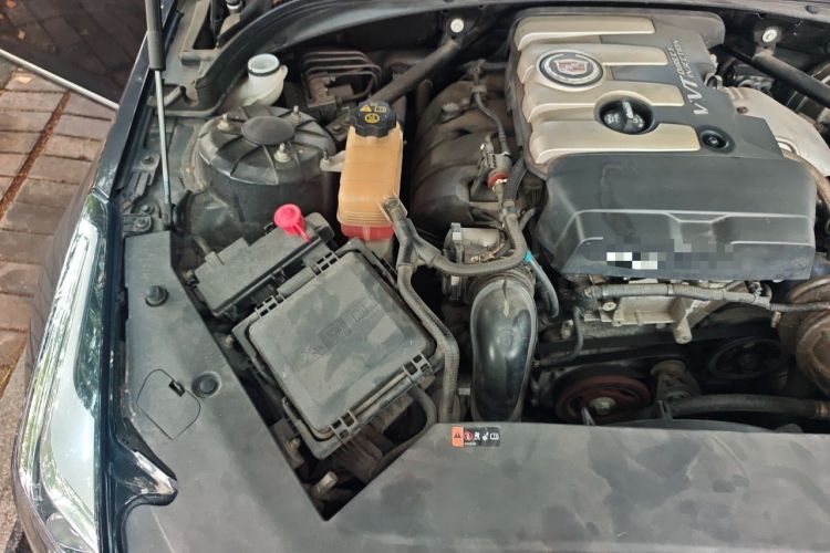Used Cadillac ATS-L 2014 25T Comfort Model Engine Bay Right