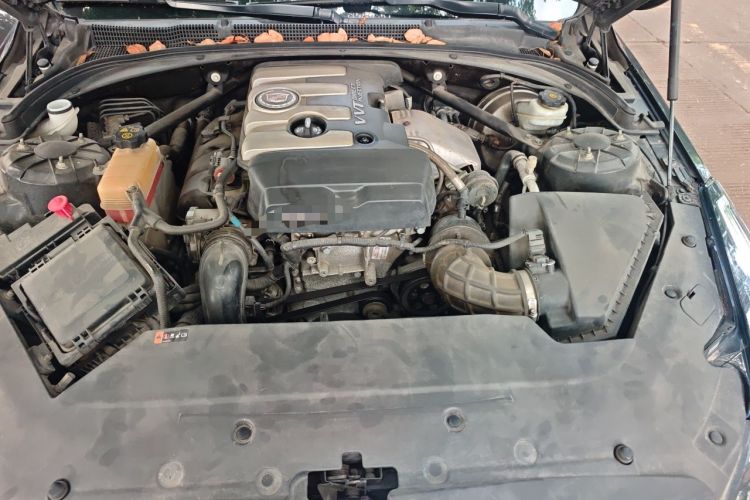 Used Cadillac ATS-L 2014 25T Comfort Model Engine Bay