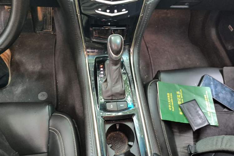 Used Cadillac ATS-L 2014 25T Comfort Model Gear Lever