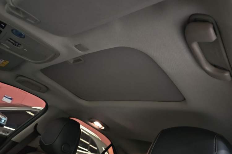 Used Cadillac ATS-L 2014 25T Comfort Model Headliner