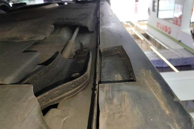 Used Cadillac ATS-L 2014 25T Fashion Edition Left Side Sill