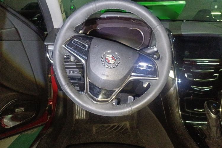 Used Cadillac ATS-L 2014 28T Leading Model Steering Wheel